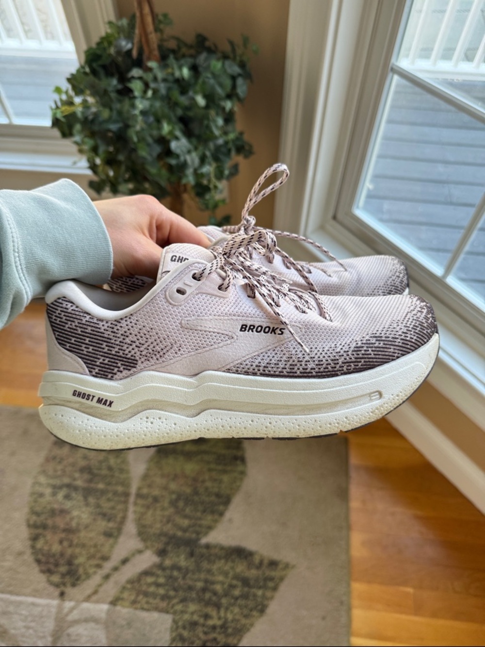 Brooks Ghost Max Running Sneakers - Picture 3 of 5